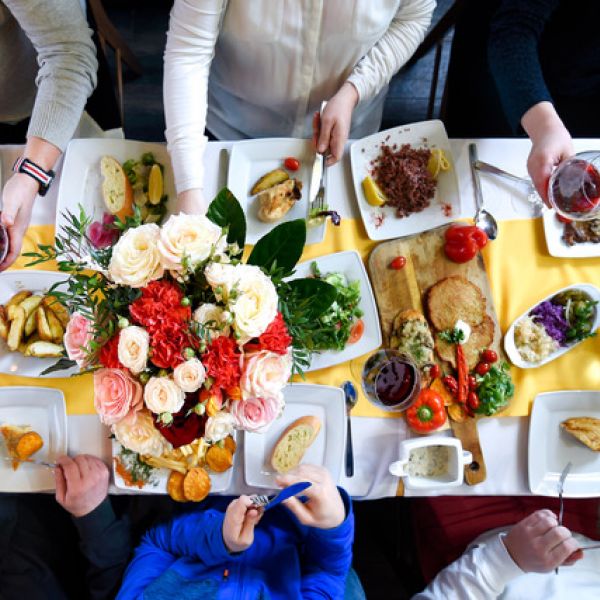 Śniadania i obiadokolacje