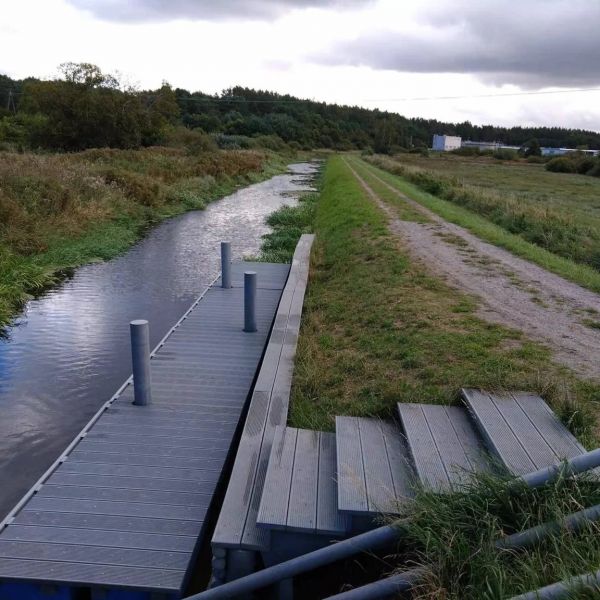 Przystań kajakowa Czarna Woda
